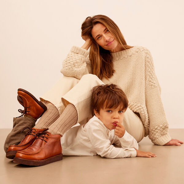 Schn&uuml;rschuhe mit Kontrastn&auml;hten, Cognac, ANGULUS