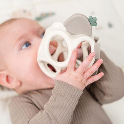 Sheepy Greif- und Beißspielzeug, sand, Done by Deer