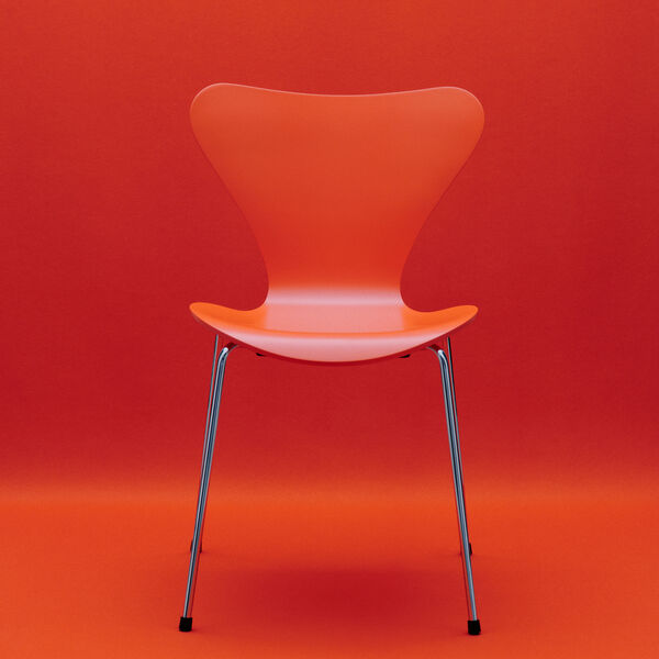 Series 7&trade; 3107 Verner Panton 100 Stuhl, orange, Fritz Hansen