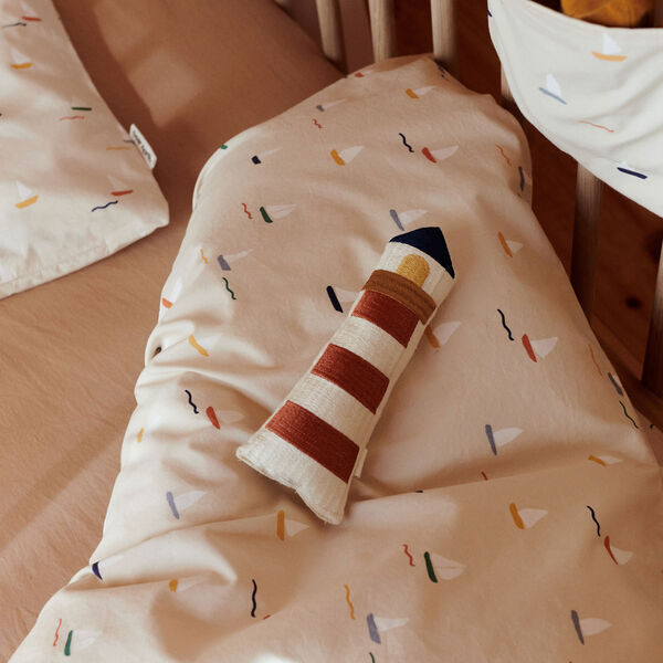 Klint Lighthouse Rattle, Dear April