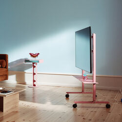 Straight Rollin', bubble gum, Pedestal