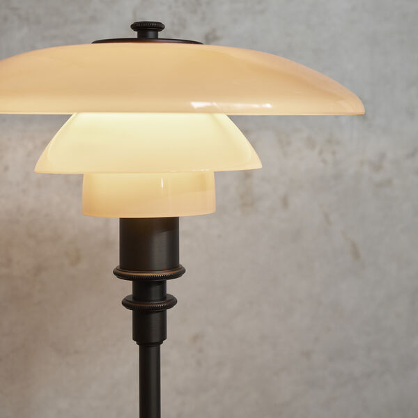PH 2/1 Table Lamp Limited Edition, dusty terracotta, Louis Poulsen
