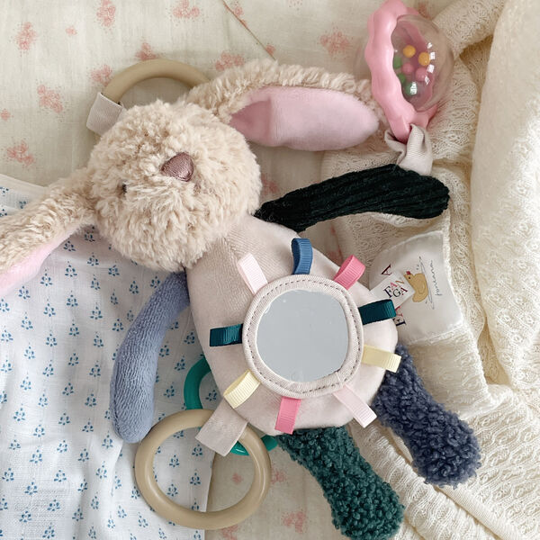 Peluche Bunny, Konges Sl&oslash;jd