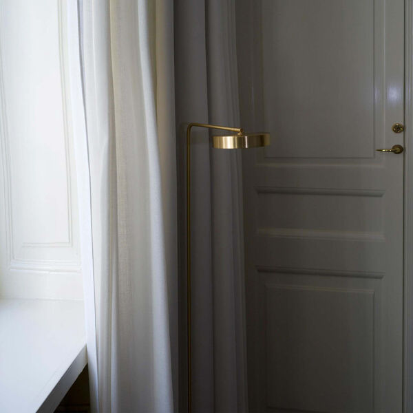 James Floor Lamp, brass, Rubn