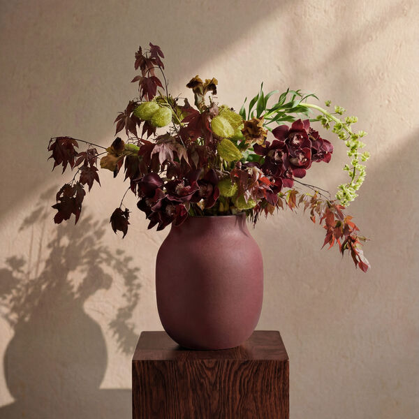 Studio Omaggio #1 Vase H 20 cm, burgundy, K&auml;hler