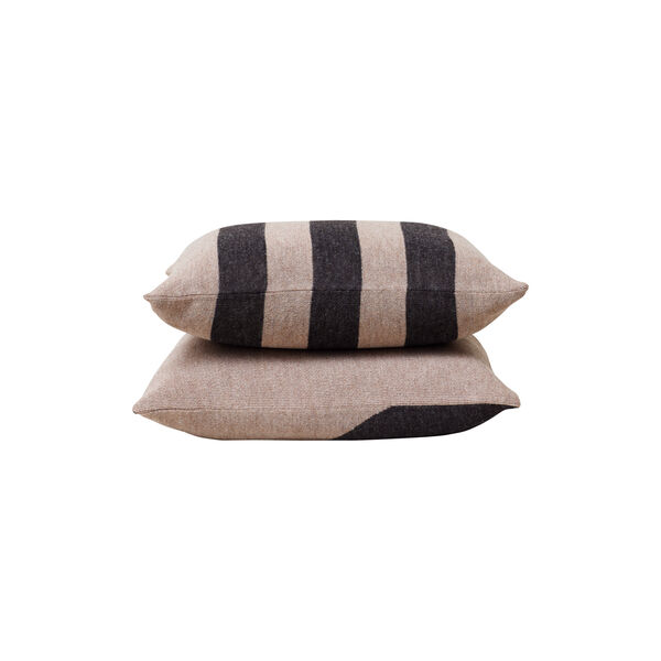 Aymara Cushion, ribbon, Form & Refine