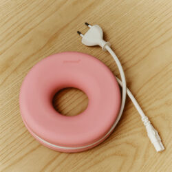 Cable Bagel, bubble gum, Pedestal
