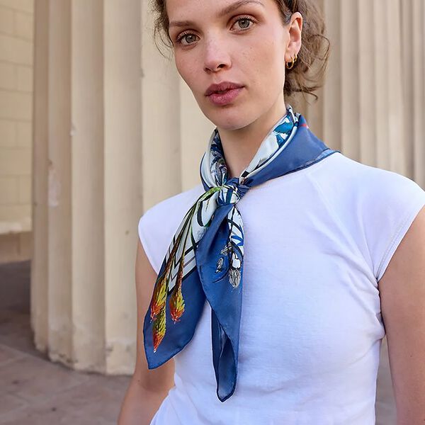 ASIAN GARDEN Schal, blau, Bella Ballou
