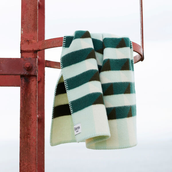 KVAM Baby Size Throw, green, R&oslash;ros Tweed