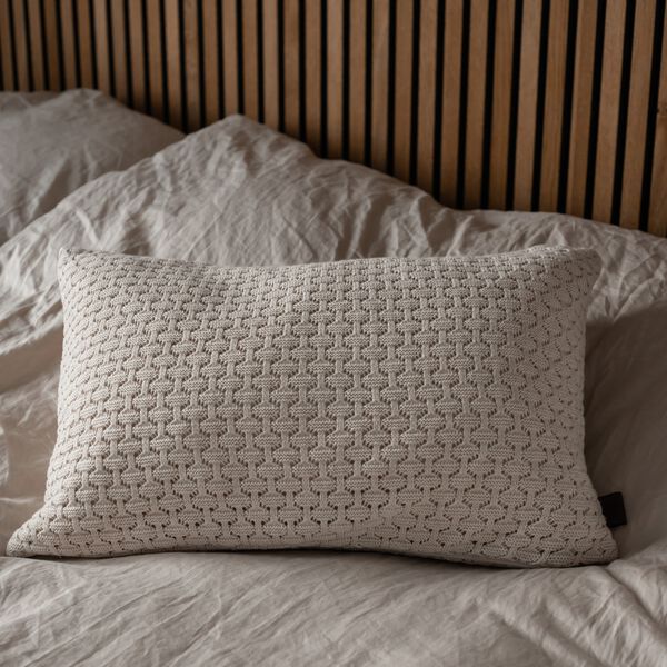 Knitted Cushion Mauntain, beige melange, By LOHN