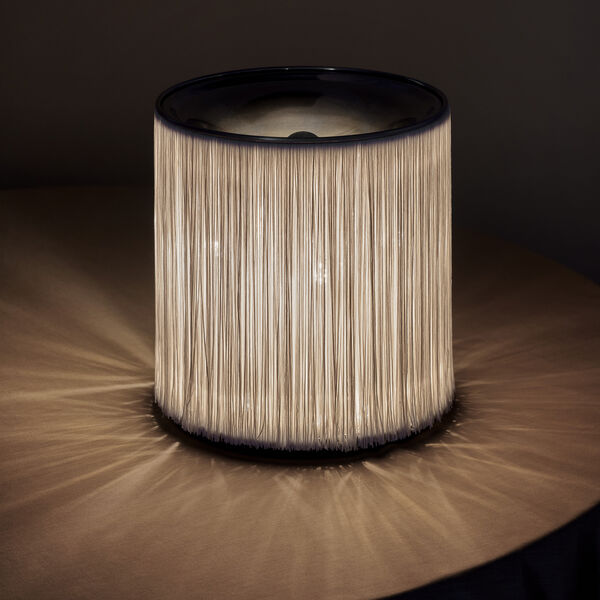 Modell 597 Tischlampe, creme, GUBI