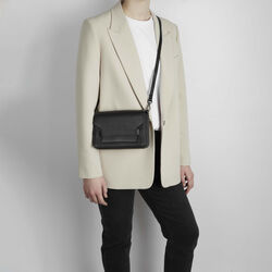 Vanya Crossbody Tasche, grain schwarz, Markberg