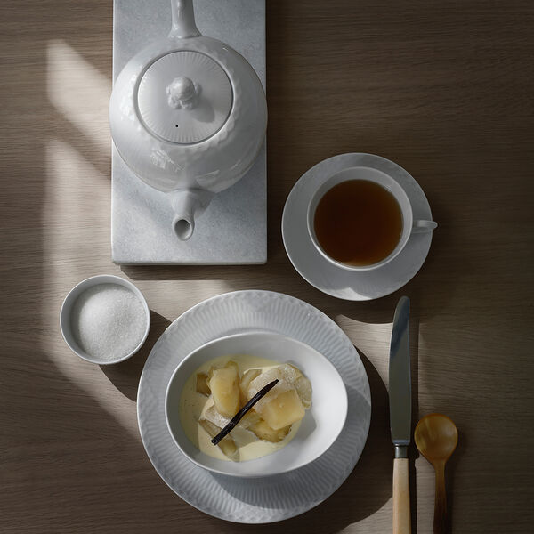 Wei&szlig;e Halbspitze Tasse und Untertasse, Royal Copenhagen