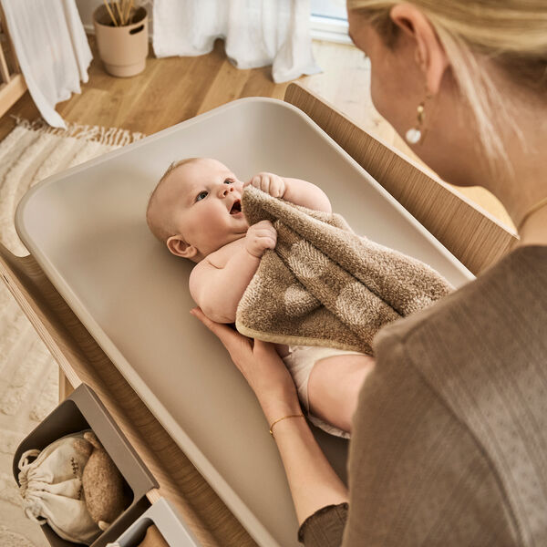Leander Matty&trade; Changing Mat, cappuccino, Leander