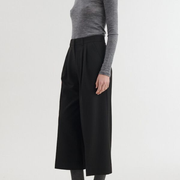 Marjo Cropped Pants, black, Basic Apparel