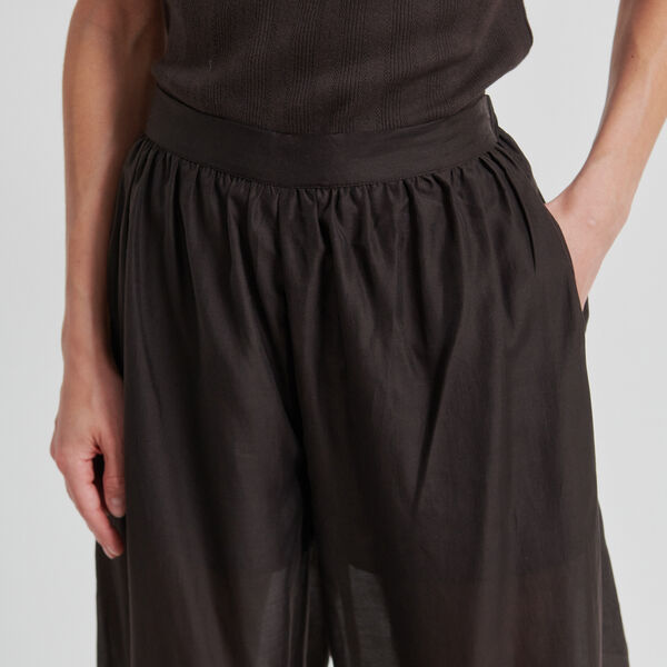 Hidie Trousers, chocolate torte, Second Female