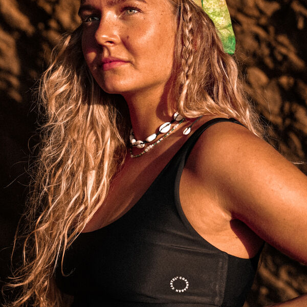 Agung Bikinitop, nero, Cartel Copenhagen