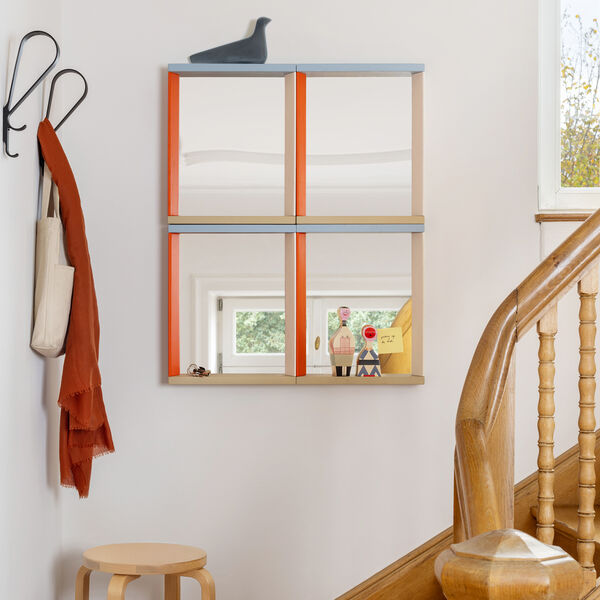 Kleiner Spiegel mit farbigem Rahmen, blau/orange, Vitra 