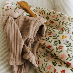 Mio Muslin Cloths, flower market, Dear April