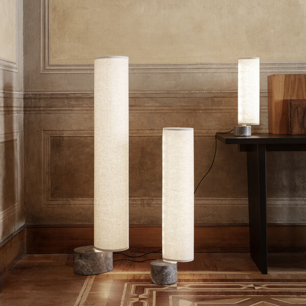 Unbound Stehleuchte, grauer Marmor/Canvas, GUBI