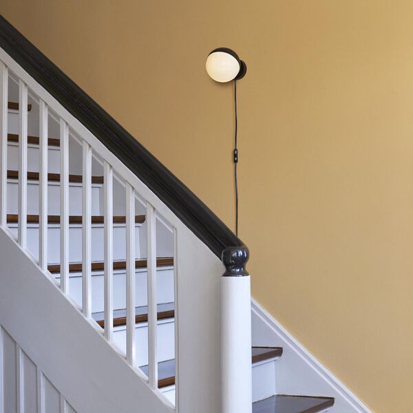 VL Studio Wall Lamp, black, Louis Poulsen