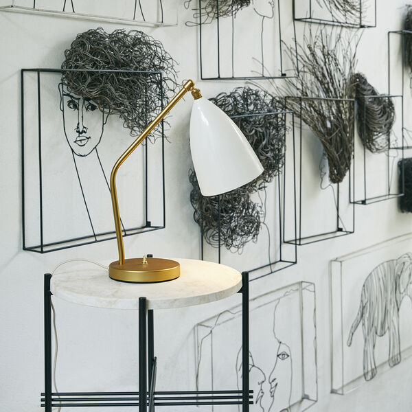 Gr&auml;shoppa Tischleuchte, alabasterwei&szlig; gl&auml;nzend, GUBI