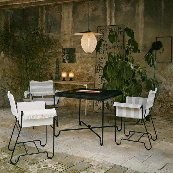 Esstisch Tropique, klassisch schwarz, GUBI