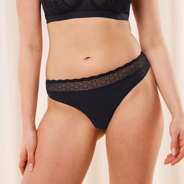 Stringslips aus Modal, black, Triumph