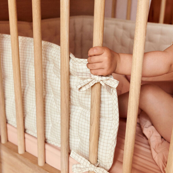 Nori Cot Bumper, mini check, Dear April