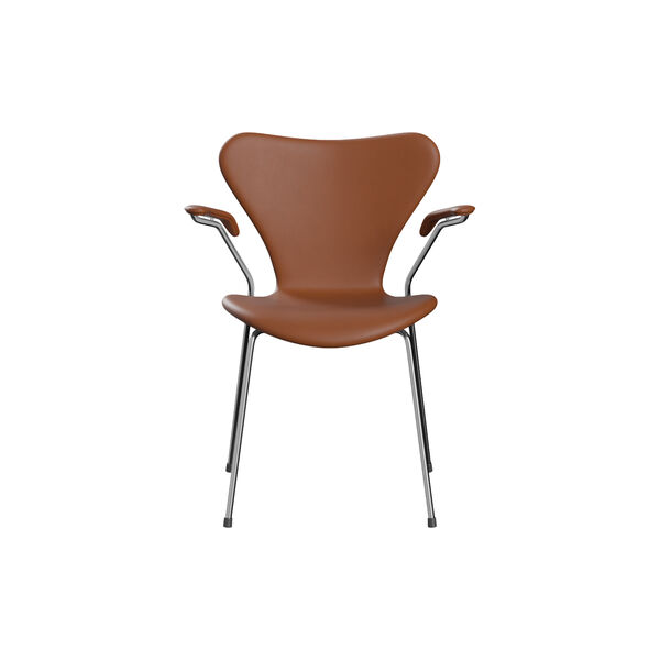 Series 7&trade; 3207 Fully Upholstered Chair, Essential walnut, Fritz Hansen