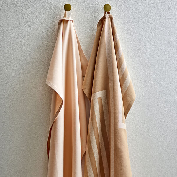 Reflection Tea Towel, warm taupe, Södahl