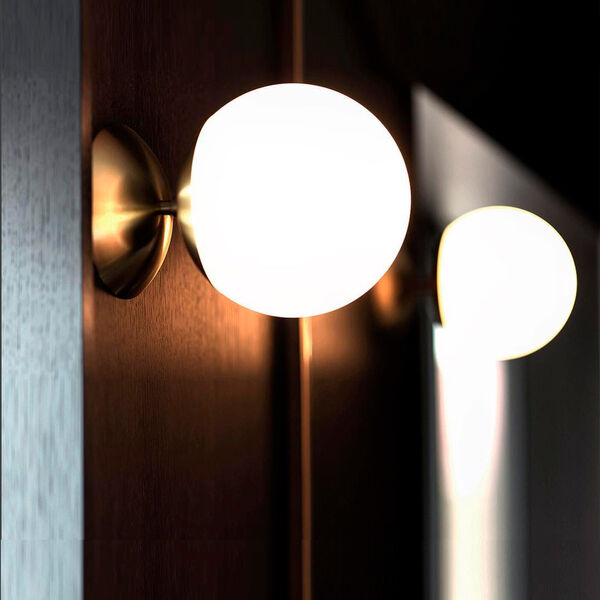 Lord 1 Ceiling/Wall Lamp, brass/opal Lord 1 Ceiling/Wall Lamp, brass/opal, Rubn